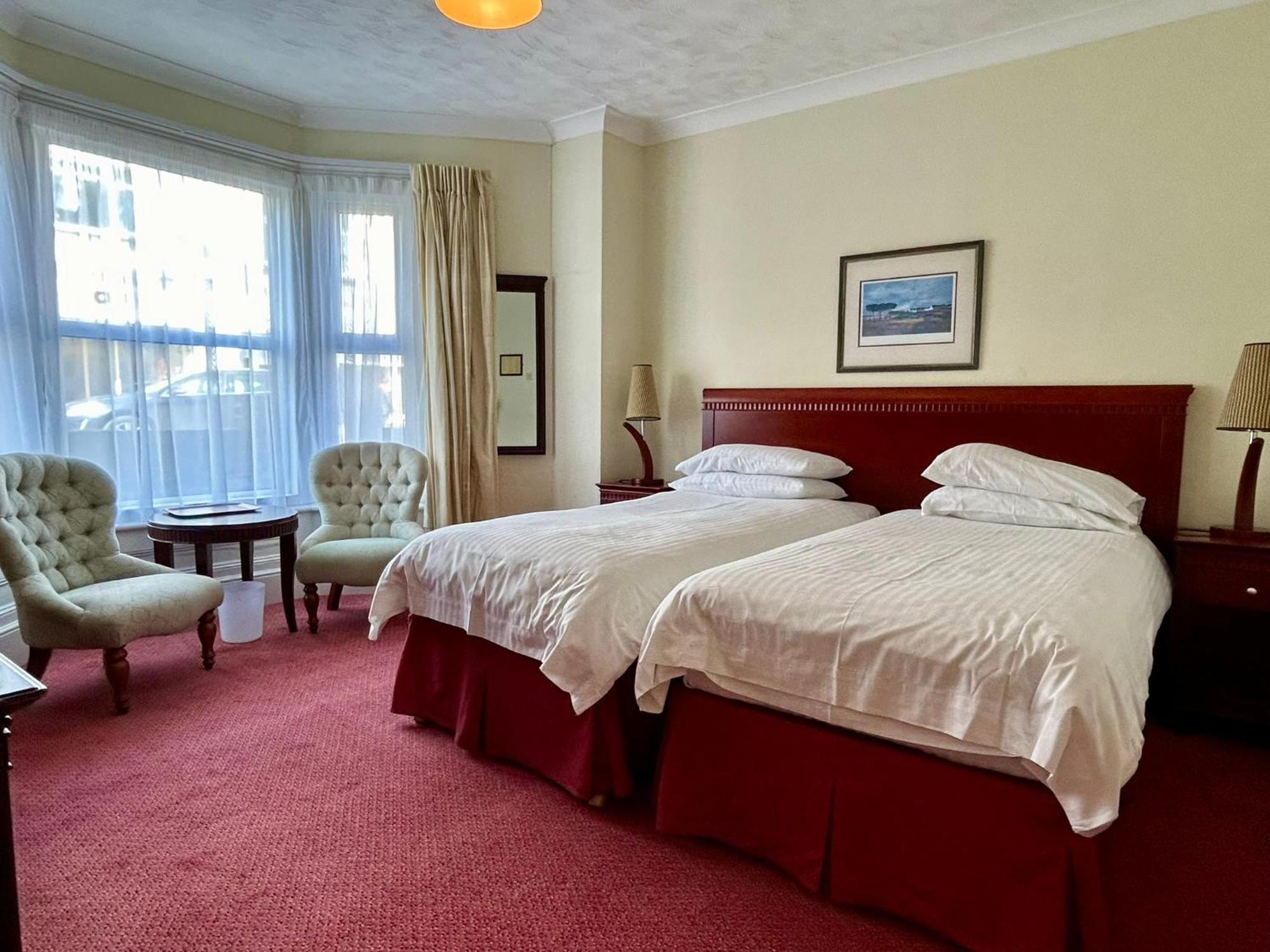 Bay View - Seafront, Sandown - Free Car Ferry For Bookings Of 3 Or More Nights, Subject To Availability Buitenkant foto