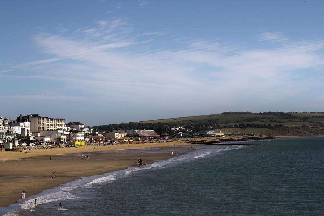 Bay View - Seafront, Sandown - Free Car Ferry For Bookings Of 3 Or More Nights, Subject To Availability Buitenkant foto